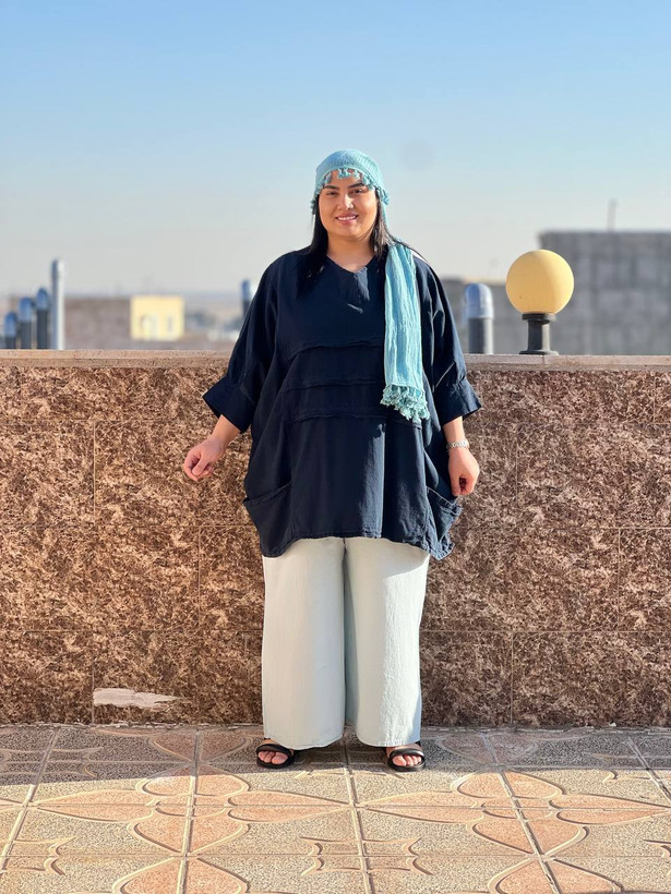 شومیز زنانه لیان رنگ سرمه ای