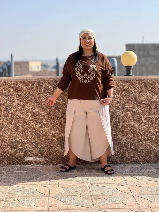 شومیز زنانه سروناز رنگ قهوه ای