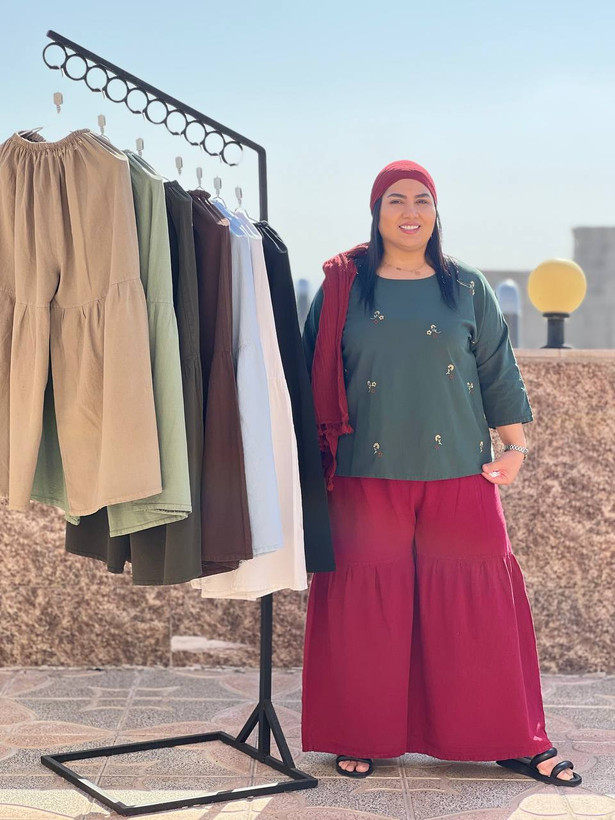 شومیز زنانه گلریز رنگ یشمی