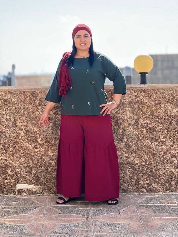 شومیز زنانه گلریز رنگ یشمی