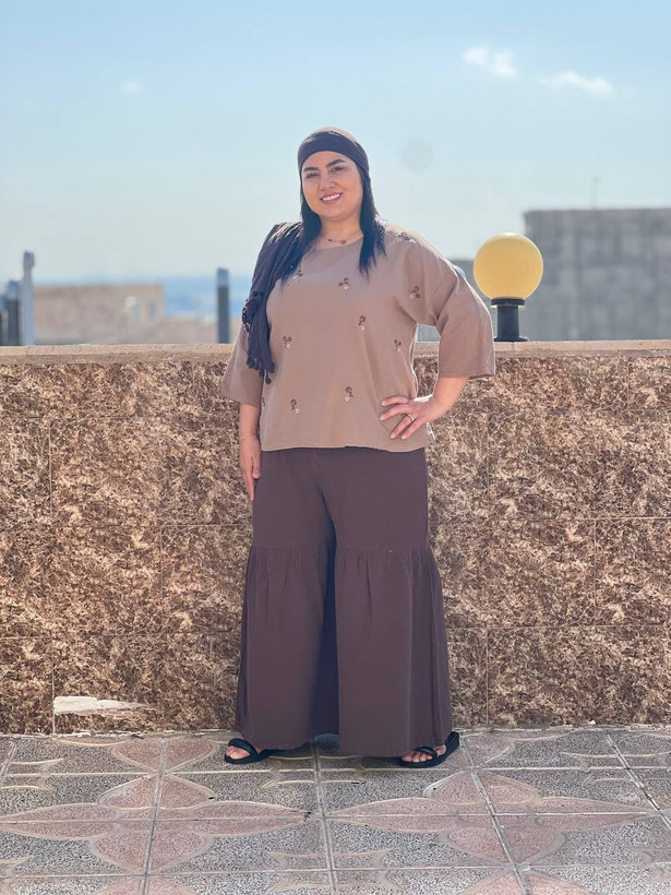 شومیز زنانه گلریز رنگ موکا