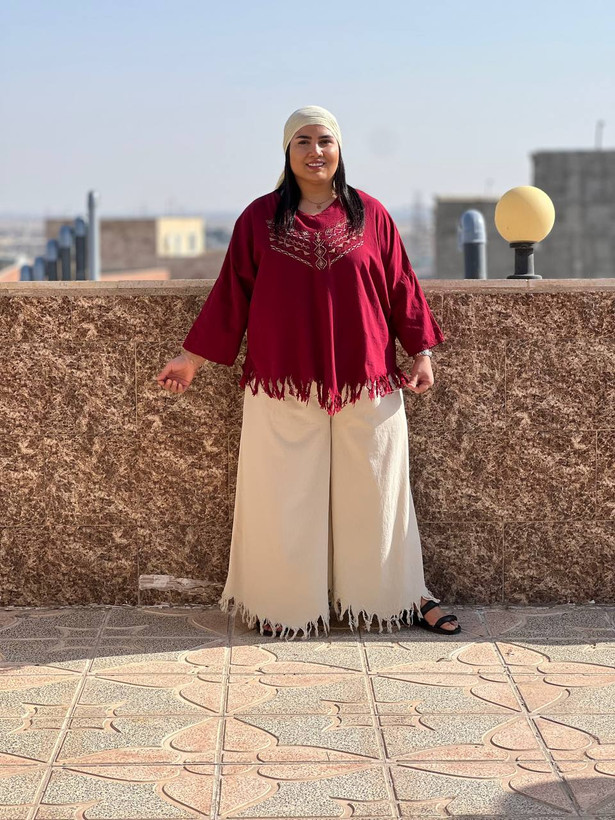 شومیز زنانه غزل گلدوزی رنگ زرشکی